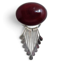 925Collection vintage Taxco sterling silver pin featuring a large oval carnelian stone with tapered metal dangles.