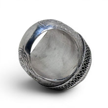 Middle Eastern Sterling Lapis Ring Size 6 1/2
