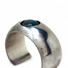 Navajo Kingman Turquoise Shadbowbox Cuff