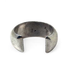 Navajo Kingman Turquoise Shadbowbox Cuff