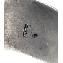 Navajo Kingman Turquoise Shadbowbox Cuff