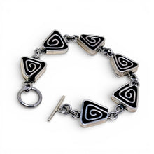 Taxco Sterling Triangle Spiral Toggle Bracelet