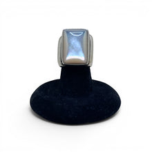 Sterling Mother of Pearl Ring Size 6 1/4