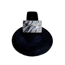 Modernist Rectangle Textured Chunky Ring Size 7