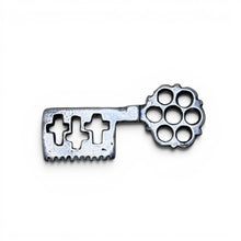 Sterling Skeleton Key Brooch