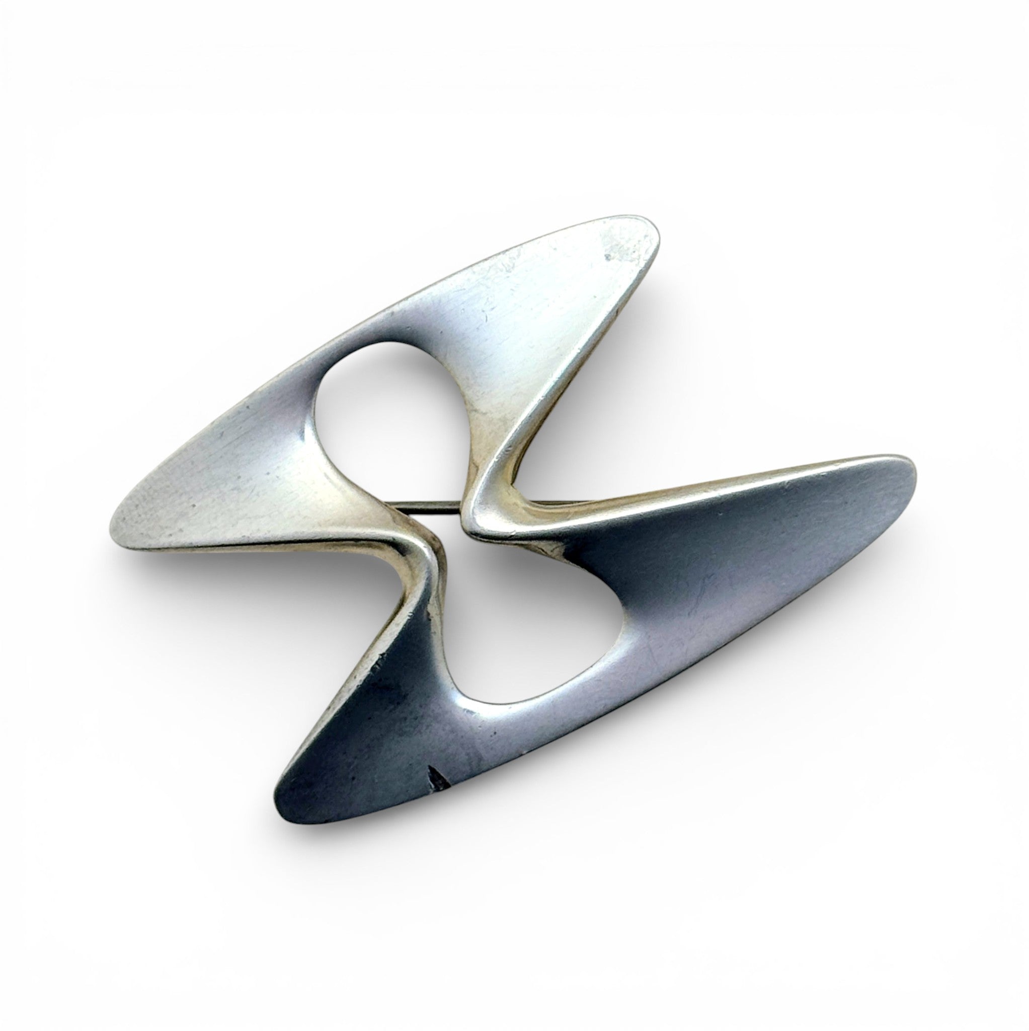 Pin – 925Collection