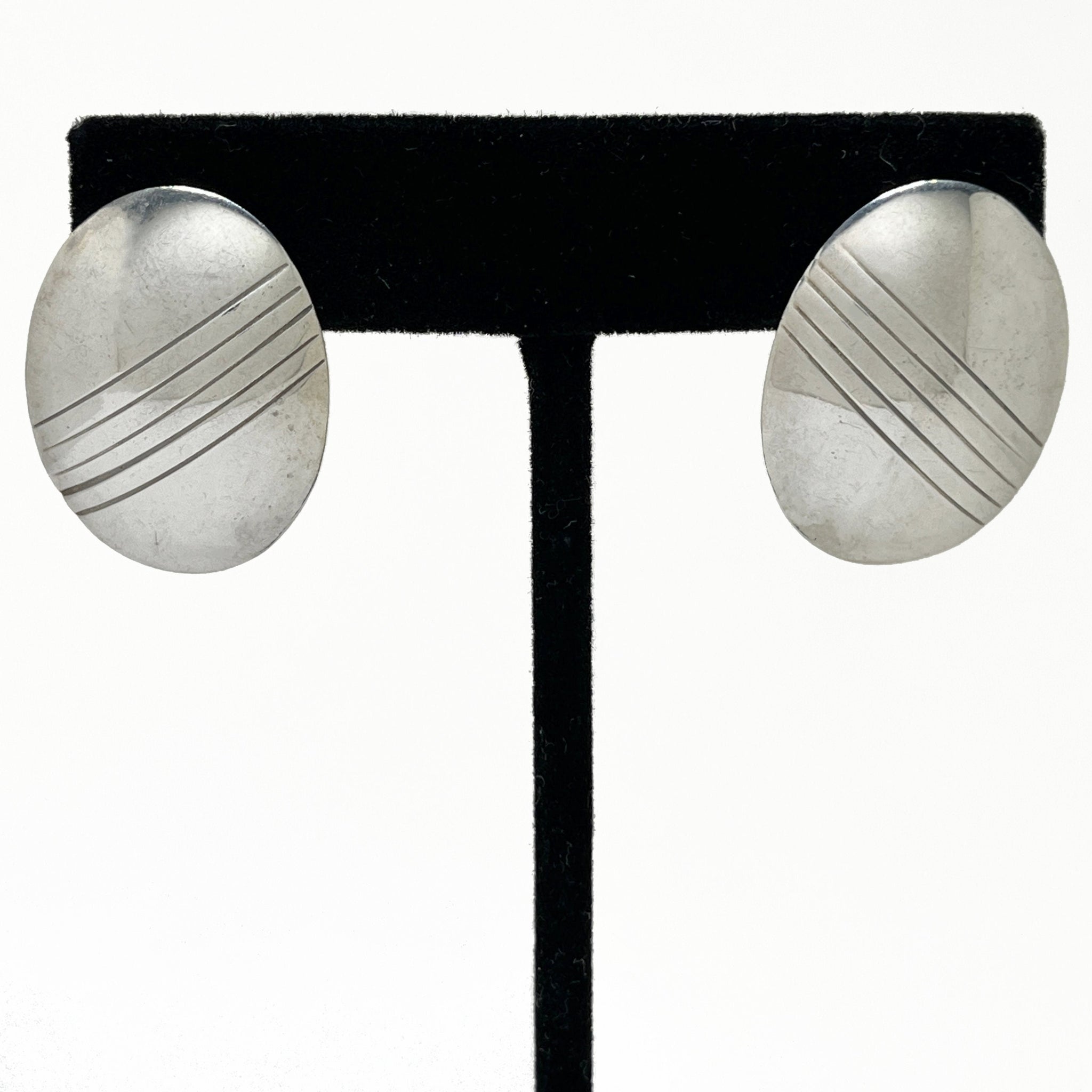 MODERNIST Sterling Earring / MODERN Native American Jewelry / SIGNED Navajo Jewelry / Navajo Silver Earring / 1980s Modernist Disc Earring