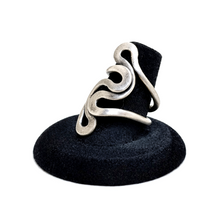 Sterling Amorphous Ring Size 6.5